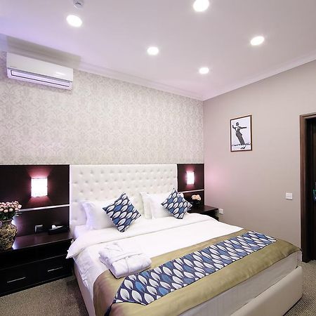 Premier Hotel Bishkek Exterior foto