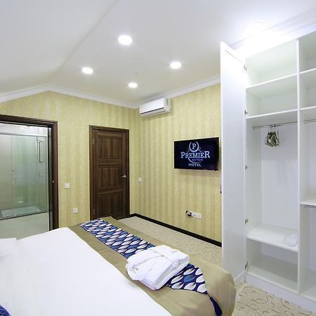 Premier Hotel Bishkek Exterior foto
