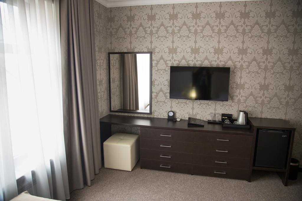 Premier Hotel Bishkek Quarto foto