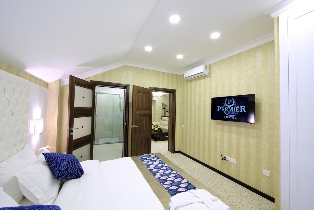 Premier Hotel Bishkek Exterior foto